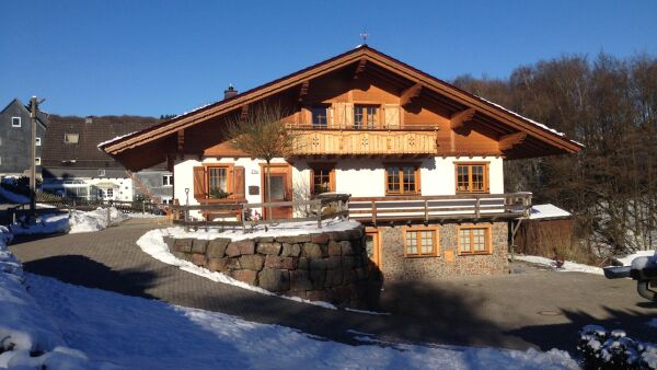Haus Alpenrose zum Vic, Wermelskirchen